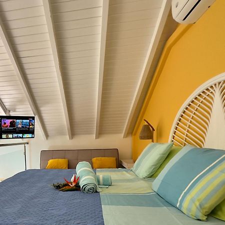 Sun Caraibes Villa Orient Bay Exterior photo