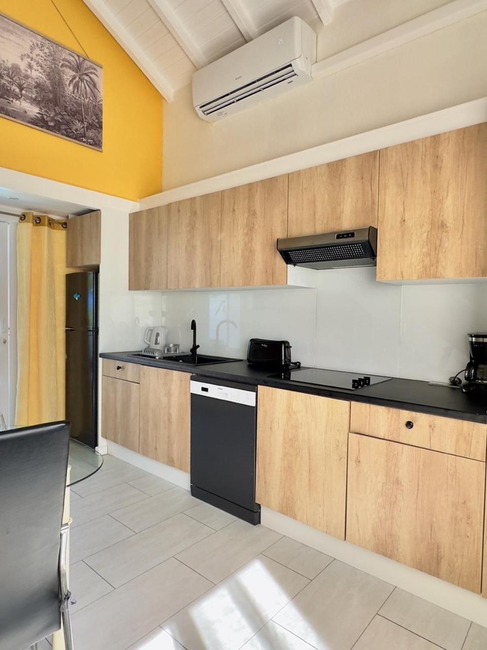 Sun Caraibes Villa Orient Bay Exterior photo